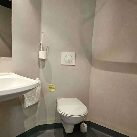 Hotel Brit Essentiel Albi Parc Des Expos Le Sequestre