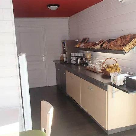 Brit Essentiel Albi Parc Des Expos Hotel 2*