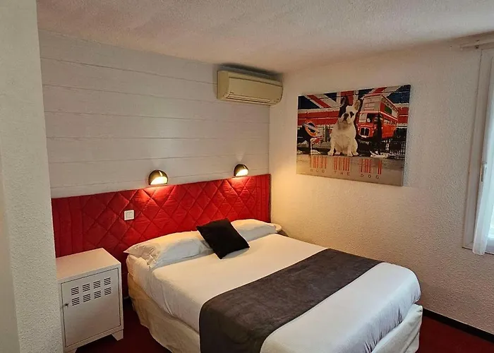 Brit Essentiel Albi Parc Des Expos Hotel 2*