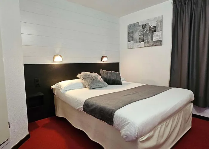 Hotel Brit Essentiel Albi Parc Des Expos Le Sequestre