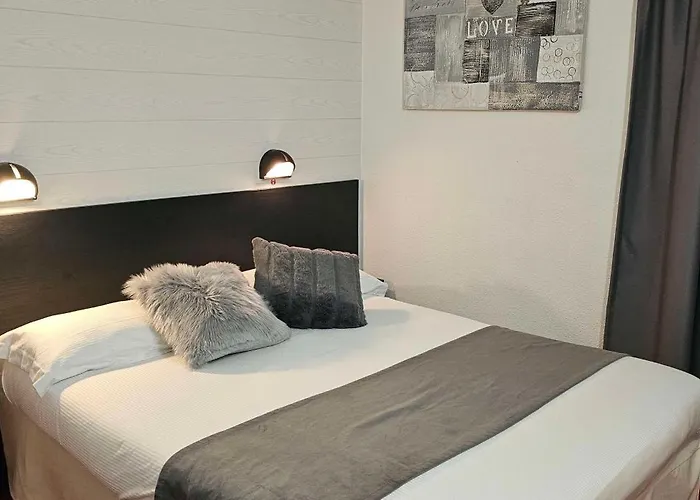 Hotel Brit Essentiel Albi Parc Des Expos Le Sequestre