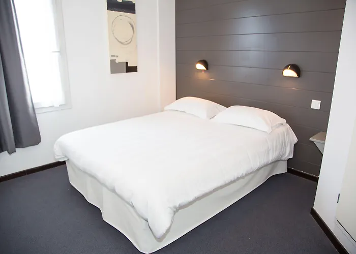 Brit Essentiel Albi Parc Des Expos Hotel