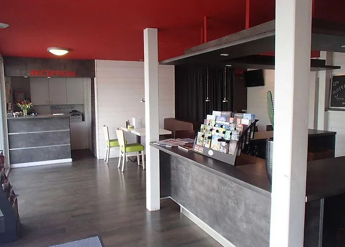 Hotel Brit Essentiel Albi Parc Des Expos 2*