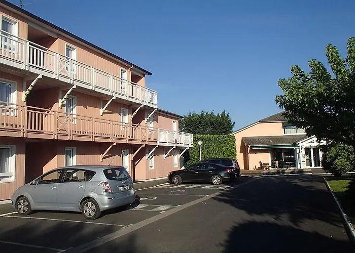 Brit Essentiel Albi Parc Des Expos 2*