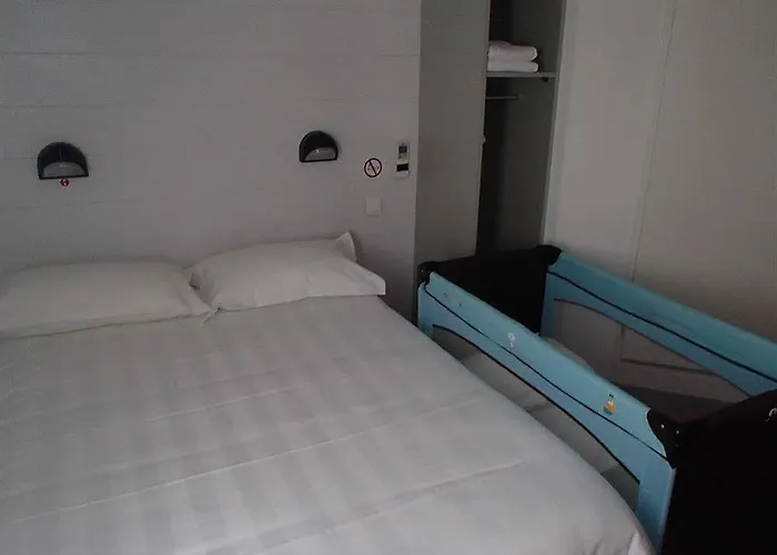 Brit Essentiel Albi Parc Des Expos Hotel 2*